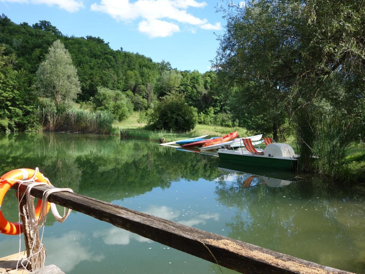 Agriturismo Monterosello 치타디카스텔로 외부 사진